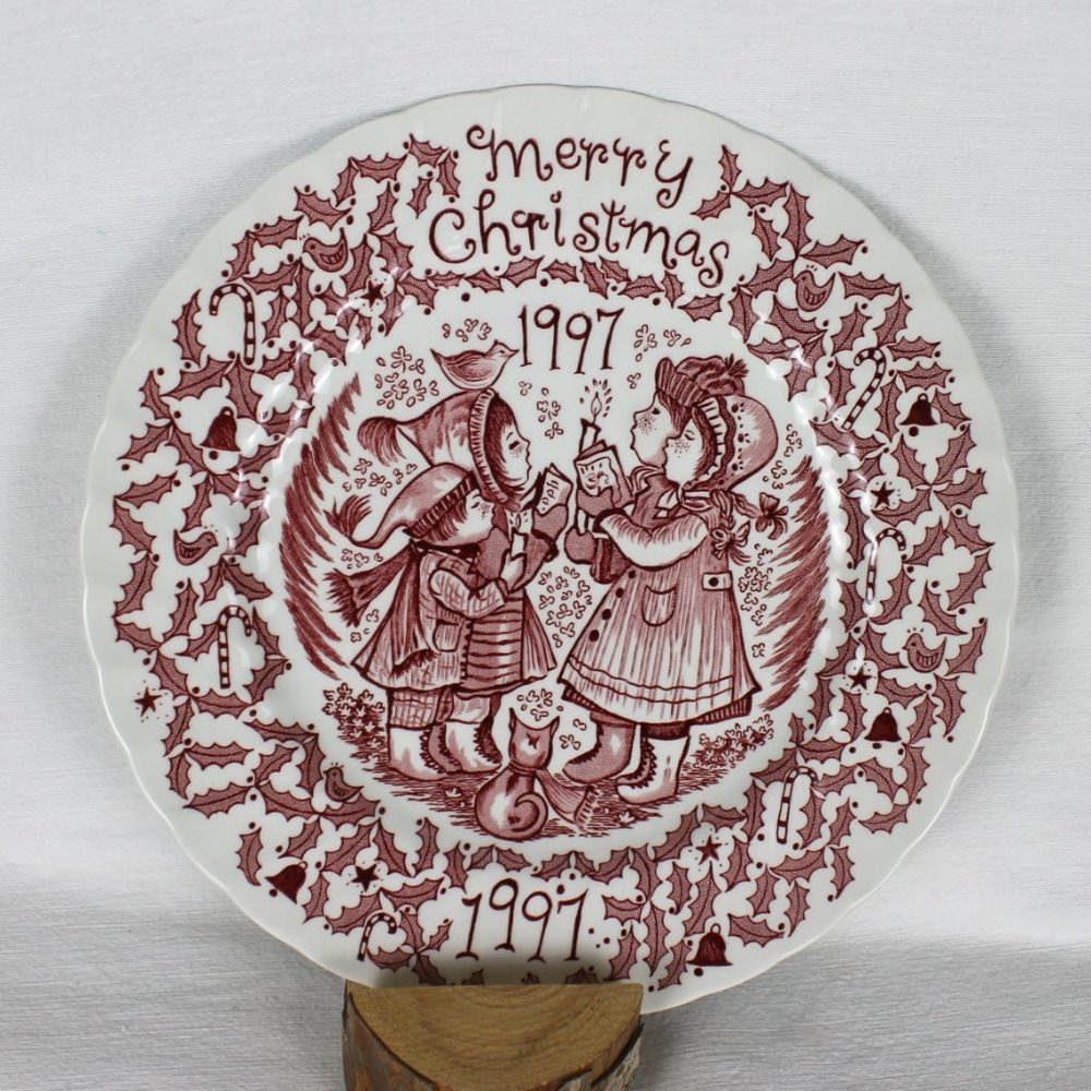 A Happy Holiday to You Royal Crownford 1997 Staffordshire England Norma Sherman
